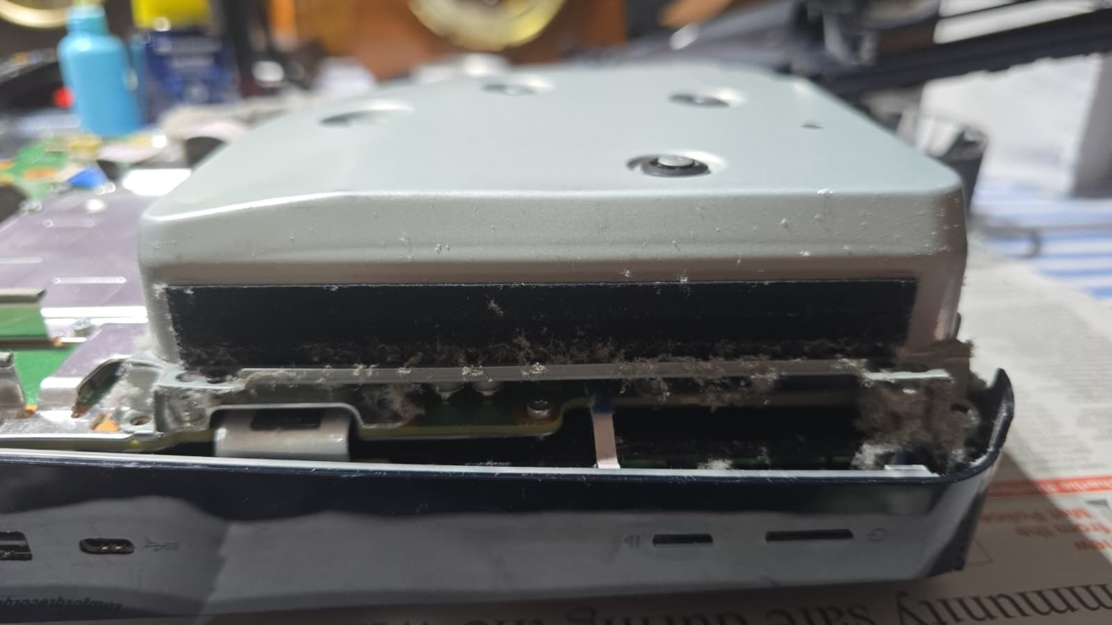 PS5 heatsink and fan during cleaning