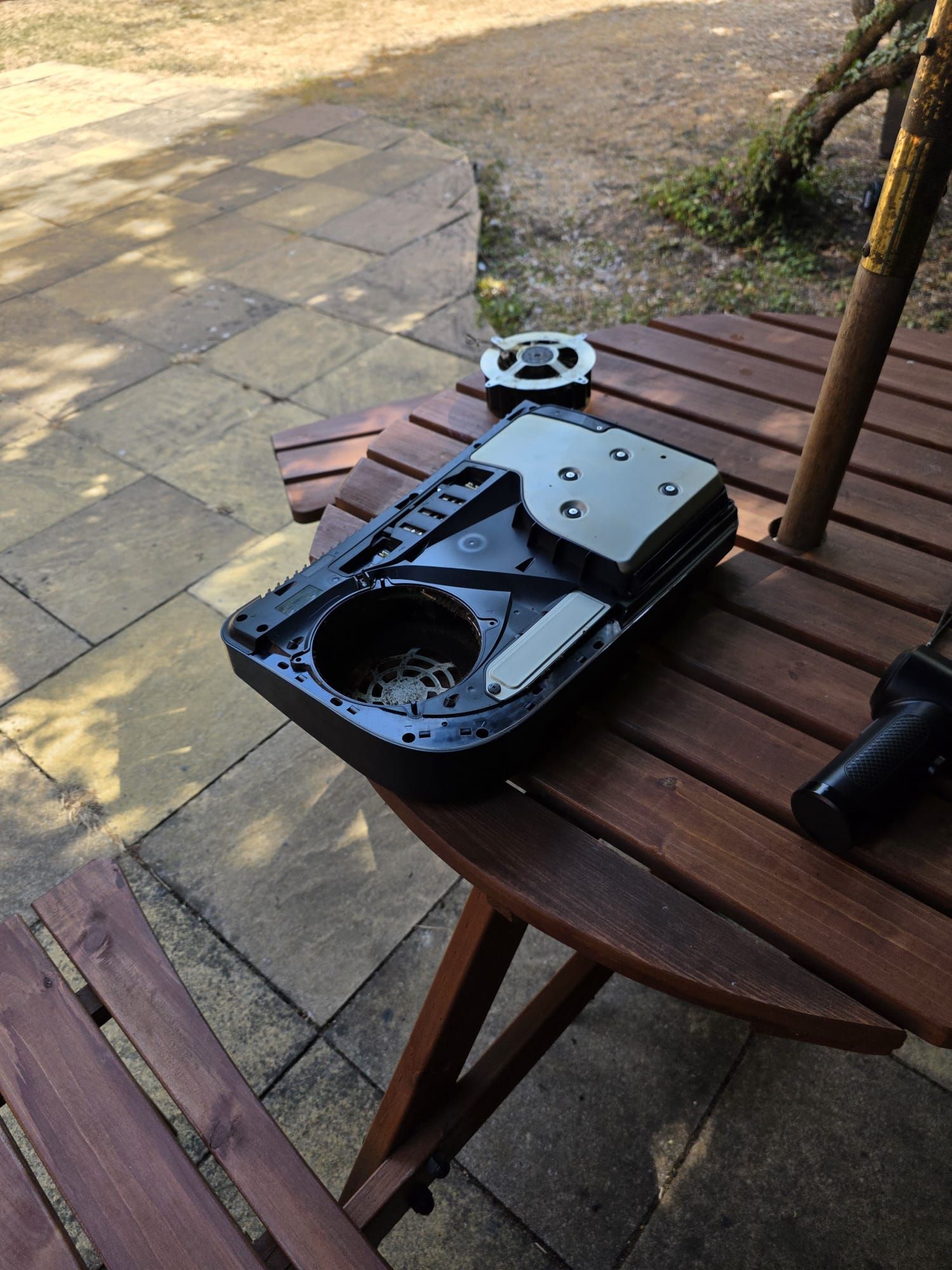 PS5 reassembled after thermal service